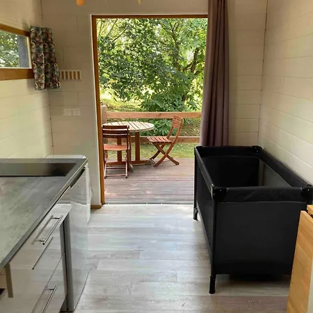 Tiny House Insolite Avec Escape Game 別荘 Chanzeaux
