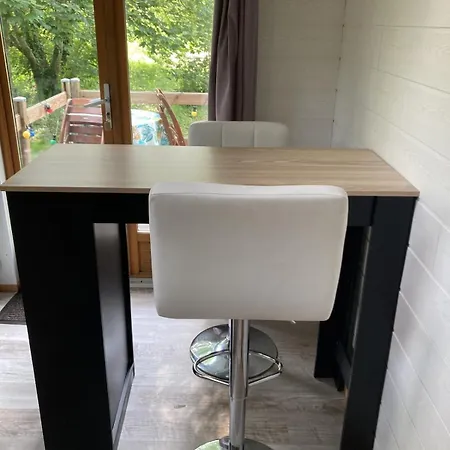 Tiny House Insolite Avec Escape Game * Chanzeaux
